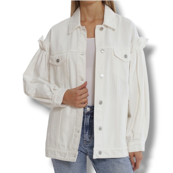 Avec Les Filles Jackets & Blazers - AVEC LES FILLES RUFFLED PUFF SLEEVE WHITE JEAN JACKET NWT
